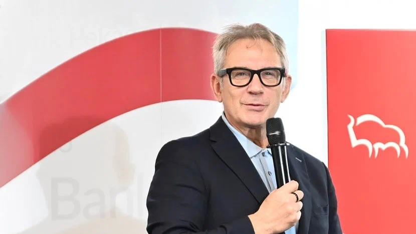 Cezary Stypułkowski